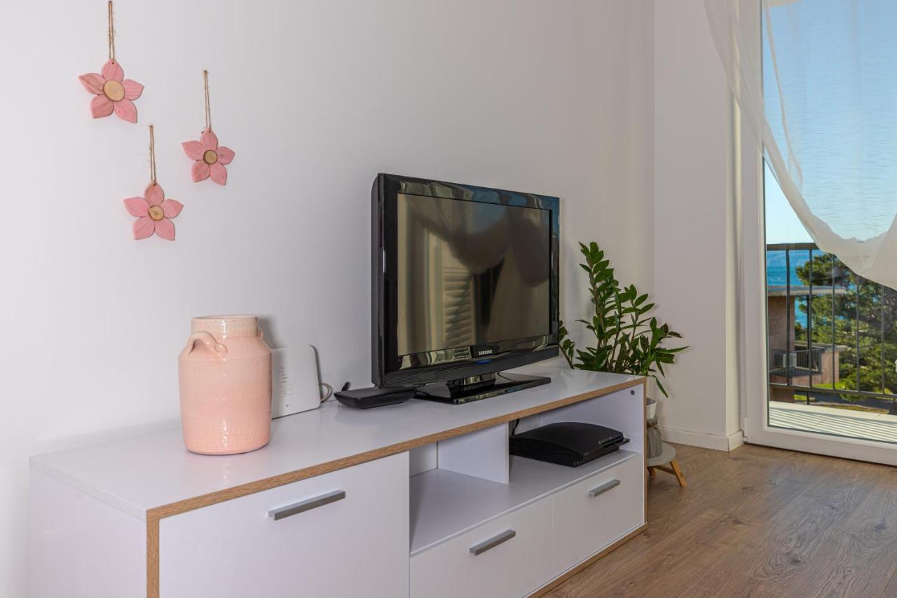Apartment Vivien Crikvenica Exteriör bild